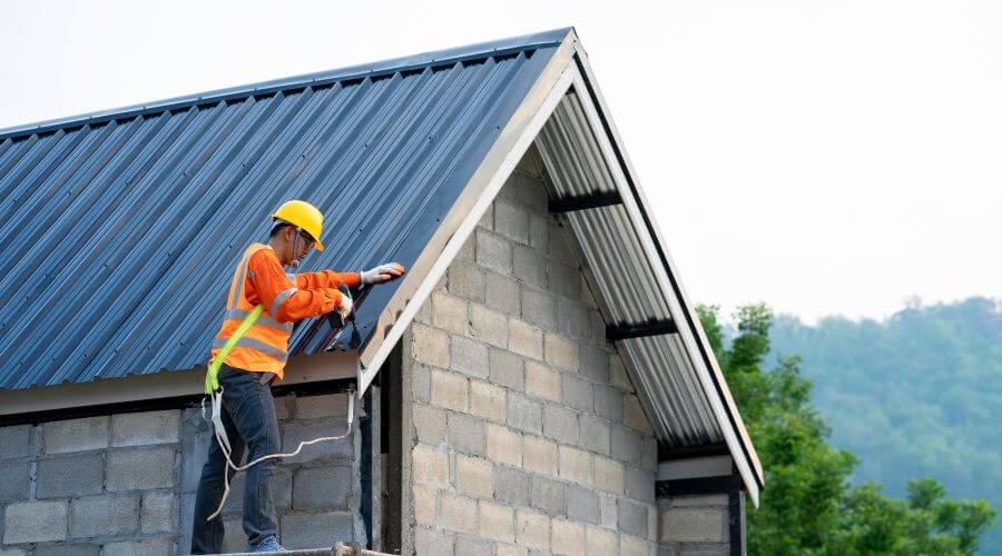 Professional metal roof installation in Pulaski, MS
